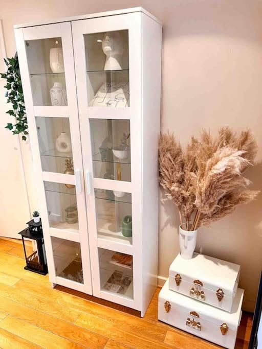 Beautifully Decorated 2bedroom Paris